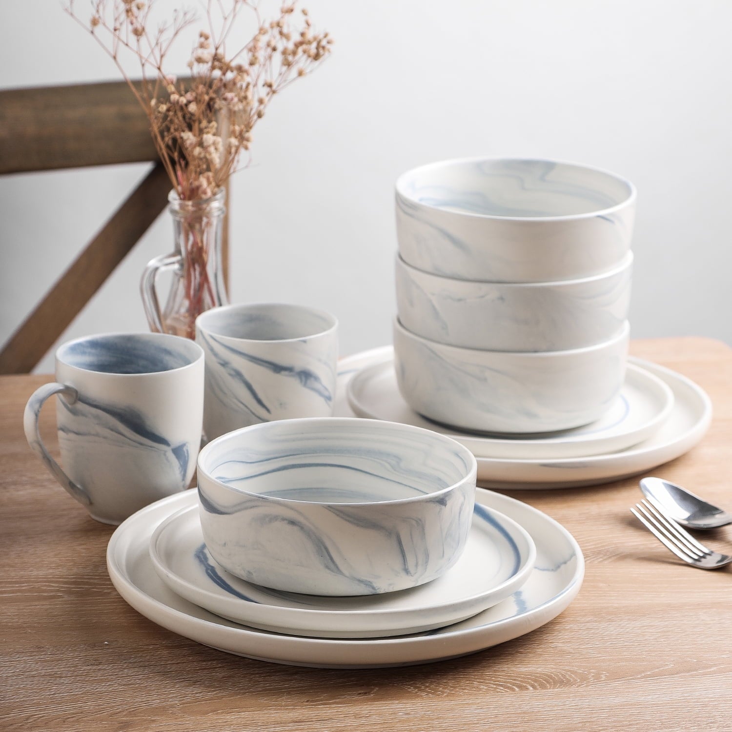 24-Piece Porcelain Blue Dinnerware Set M36264