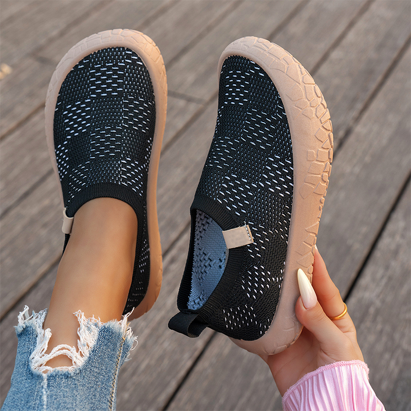 Women's Slip-On Canvas Shoes Casual Graffiti Print Sneakers Breathable Knit Non-Slip Lightweight Walking Shoes