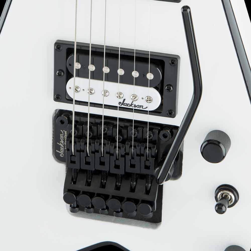 White Electric Guitar Q140
