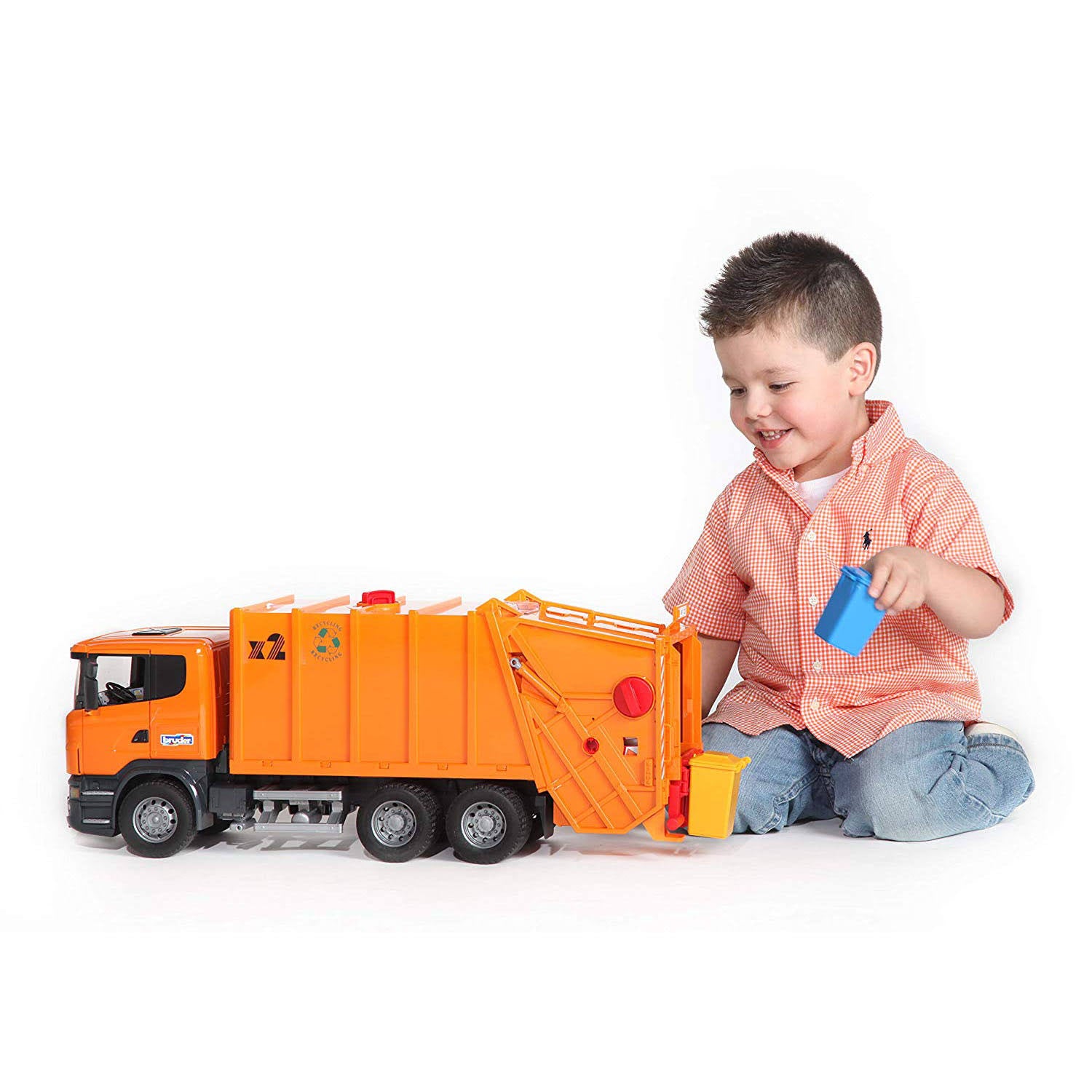 Orange Garbage Truck O916