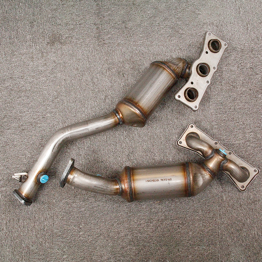 Set of 2 Front Manifold Catalytic Converter A1438