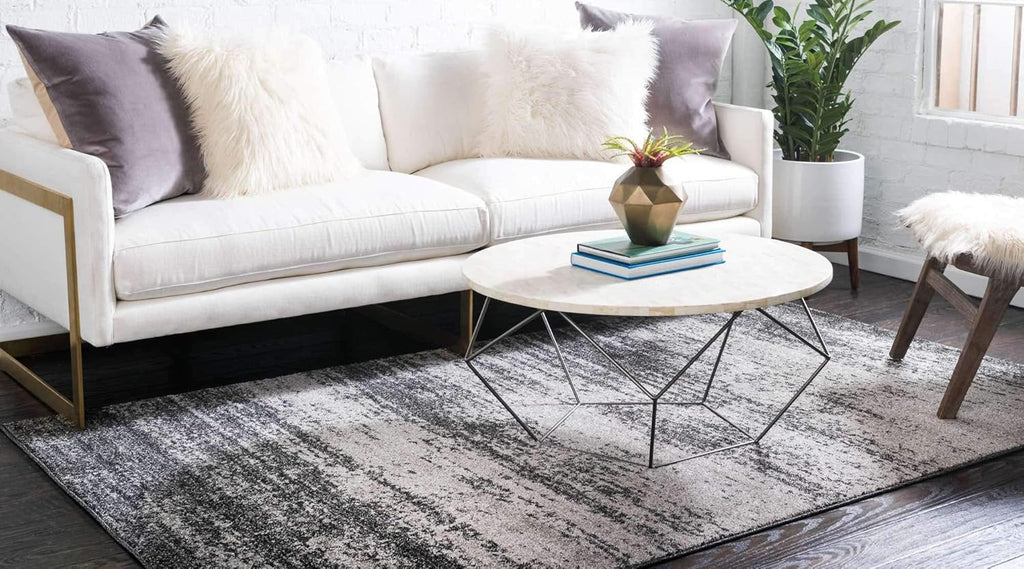 Dark Gray / Ivory 6' 1" x 9' Rectangle Area Rug R465799