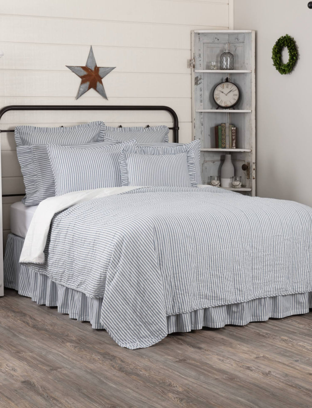 Blue Ticking Stripe Queen Quilt Coverlet U8418