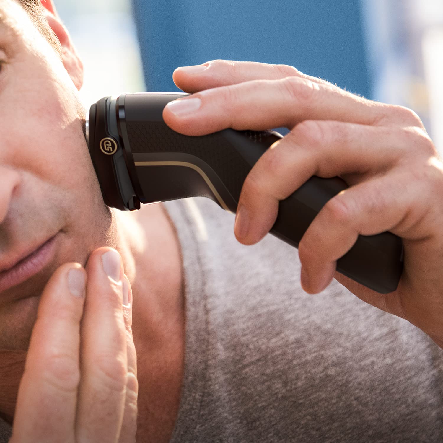 Black Electric Shaver A840