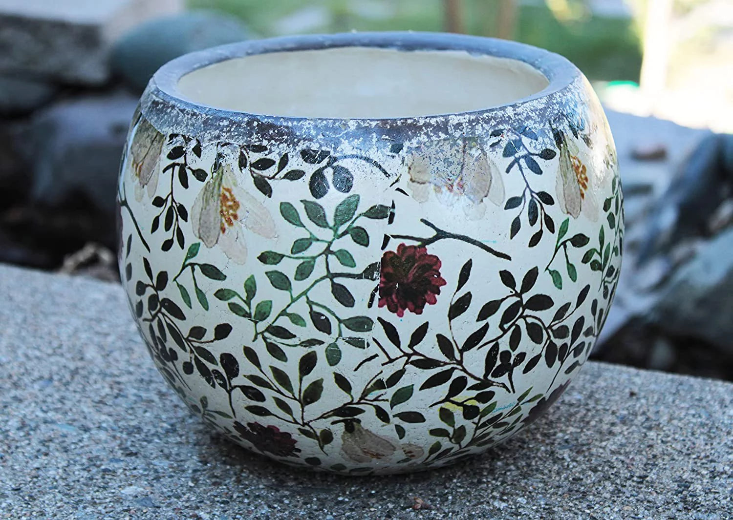 Red and green round ceramic planters H3240