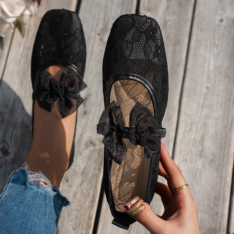 Women's Floral Lace Mesh Flats – Breathable Tulle Mesh for Everyday Wear