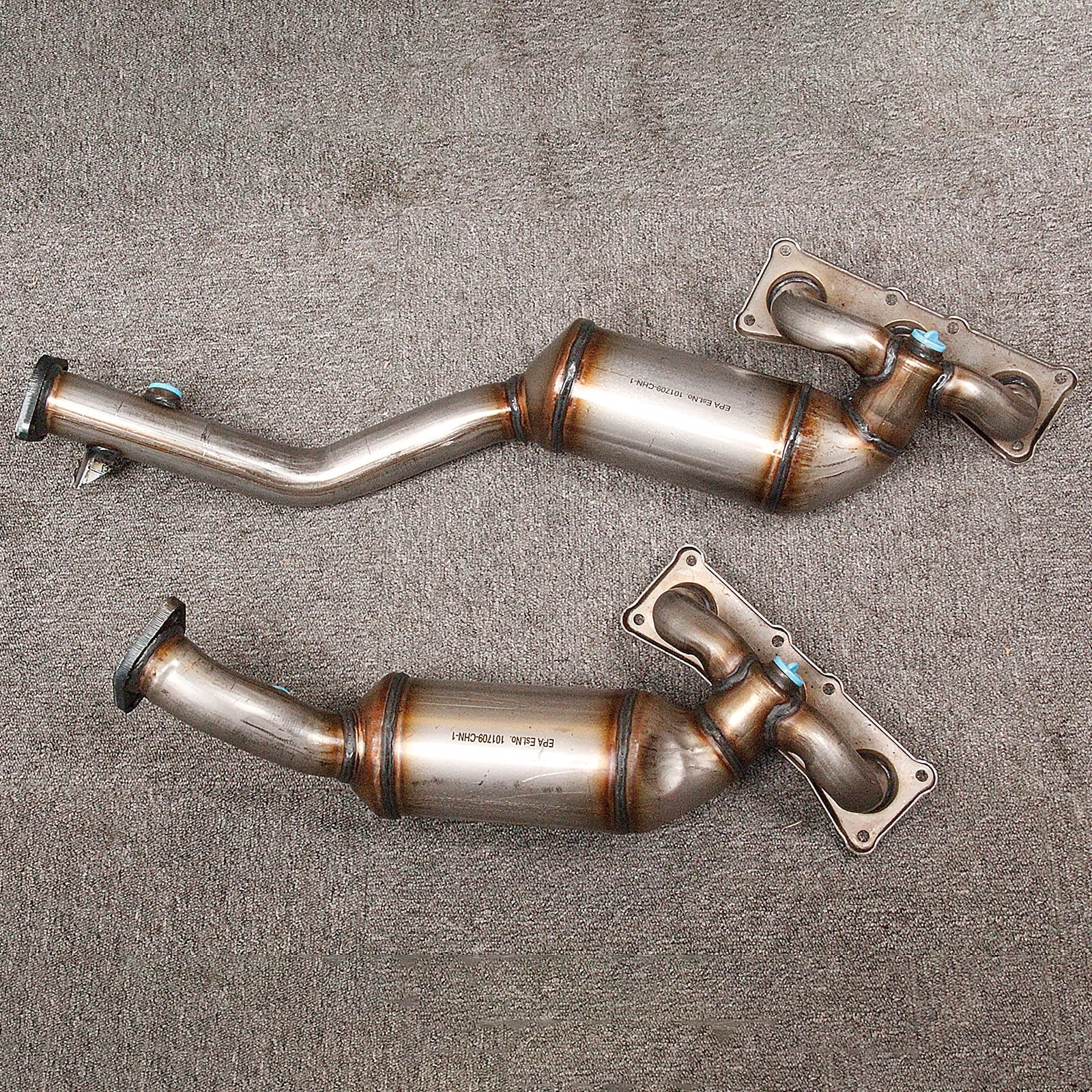 Set of 2 Front Manifold Catalytic Converter A1438