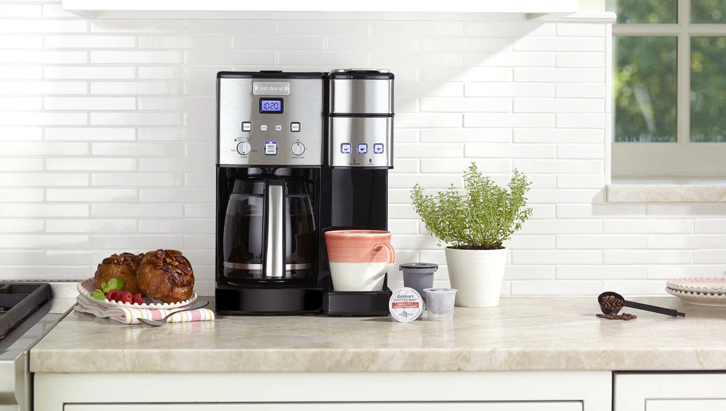 12 Cup Coffeemaker and Single-Serve Brewer D453135