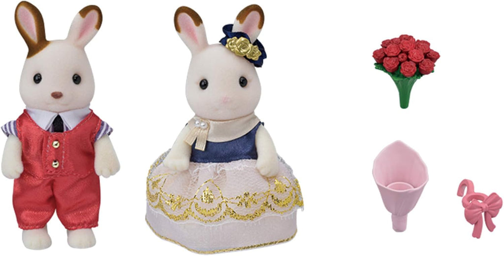 Set of 2 Collectible Doll Figures with Fashion and Floral Accessories H39023