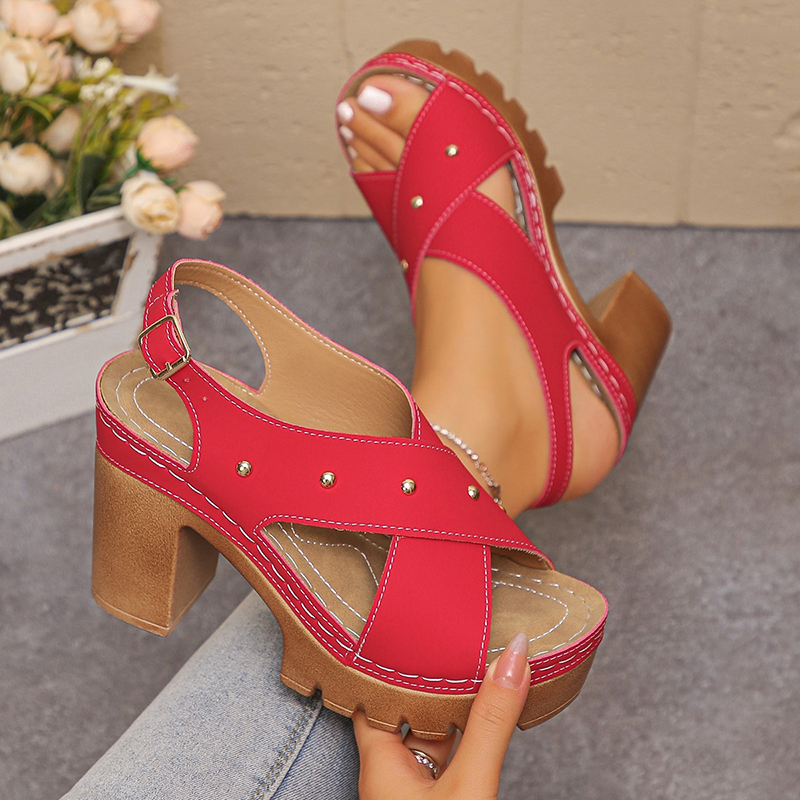 Women's Crisscross Rivet Platform Block Heel Sandals Adjustable Ankle Buckle Open Toe Lug Sole Summer Casual Shoes