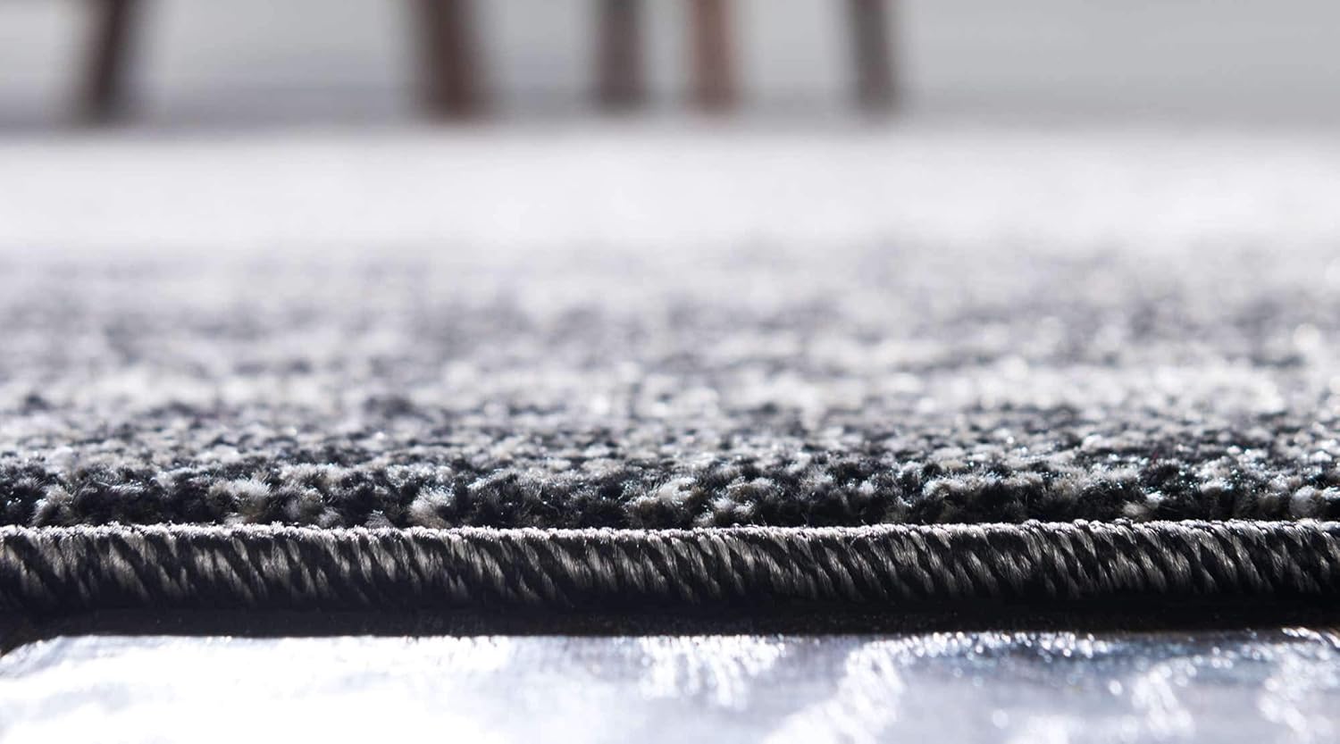 Dark Gray / Ivory 6' 1" x 9' Rectangle Area Rug R465799
