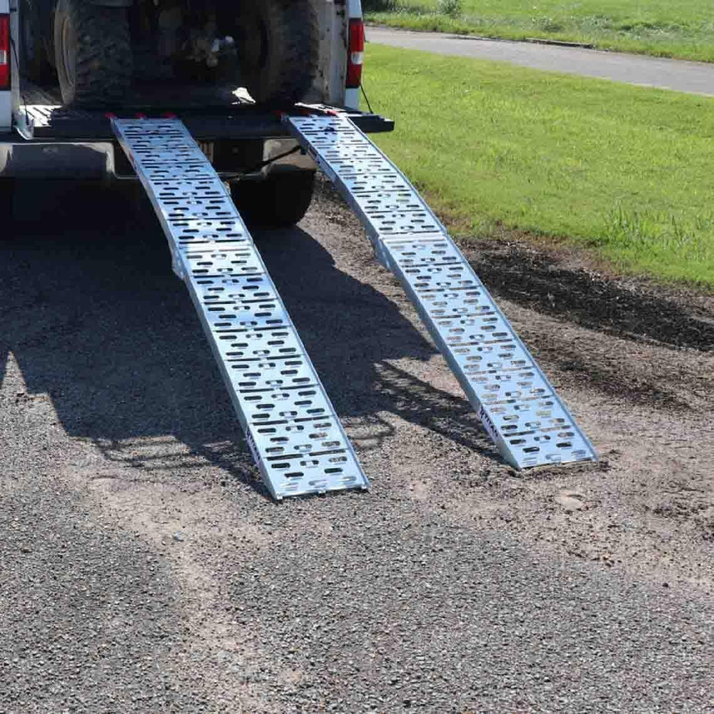 Aluminum Plate Top Ramp 7.5 Ft Pair 1,500 Capacity Loading Ramp C74920