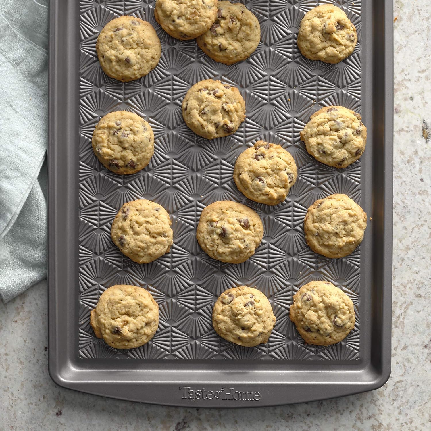 17 x 11 inch Non-Stick Metal Baking Sheet B51212