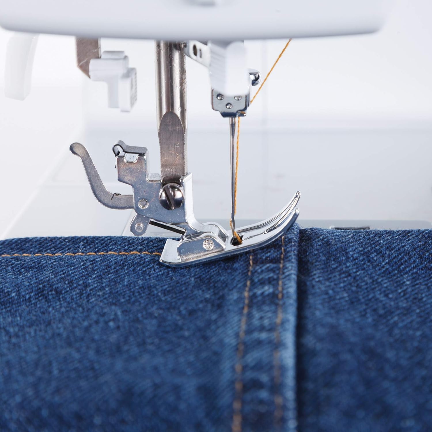 Heavy-Duty Mechanical Sewing Machine S60419