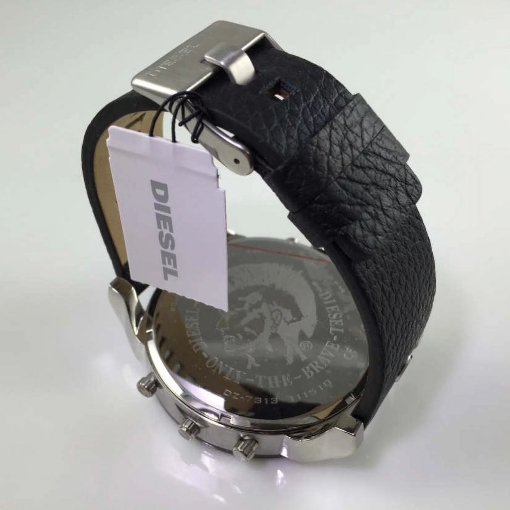 Black Dial Men's Chronograph Watch L595