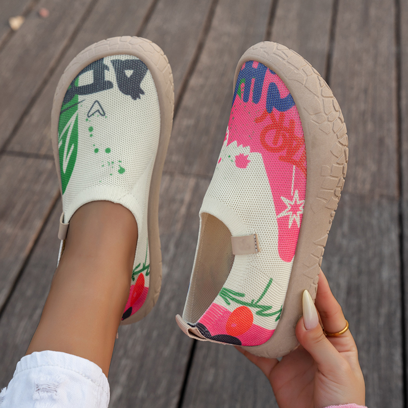 Women's Slip-On Canvas Shoes Casual Graffiti Print Sneakers Breathable Knit Non-Slip Lightweight Walking Shoes
