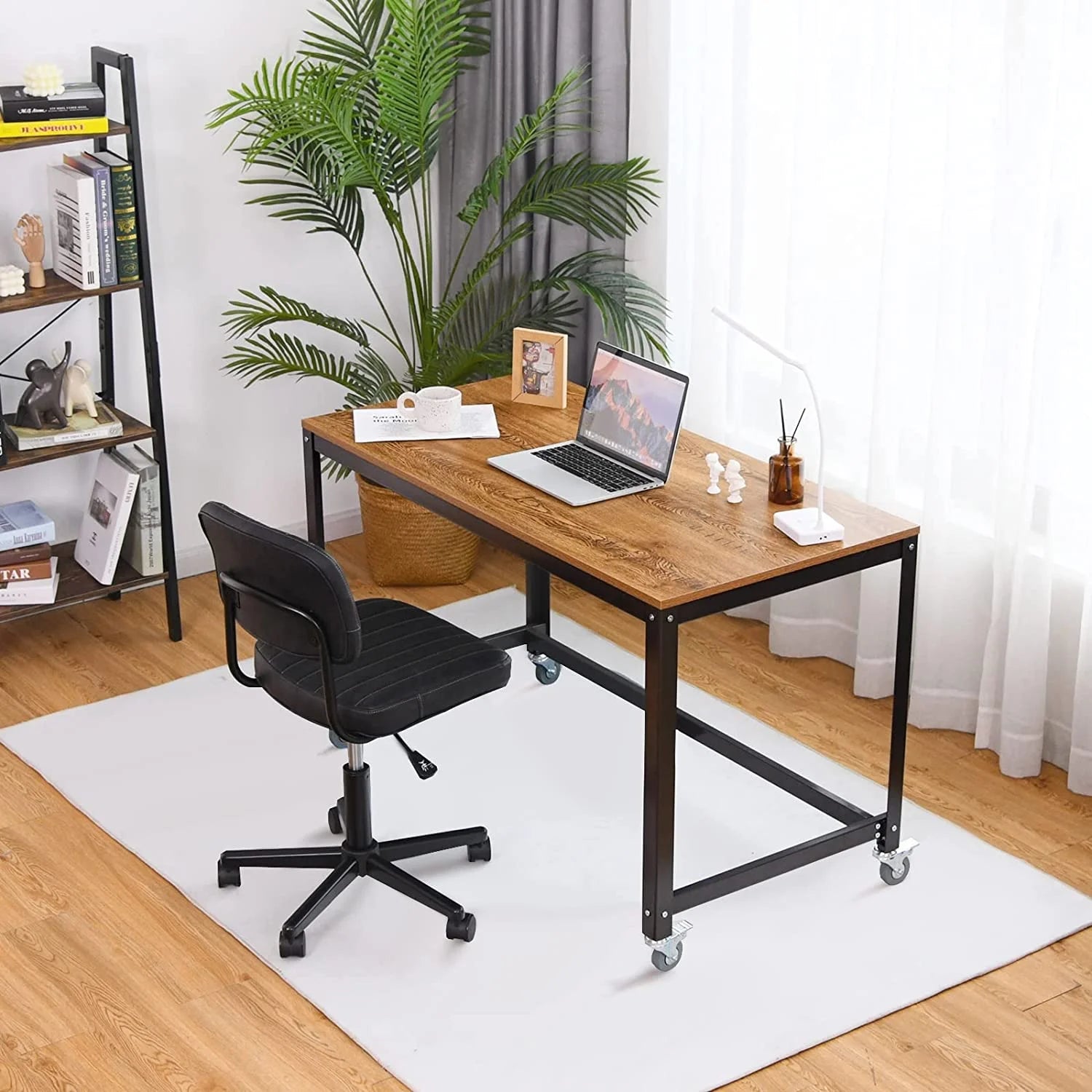 Mobile Desk with 4 Wheels I328