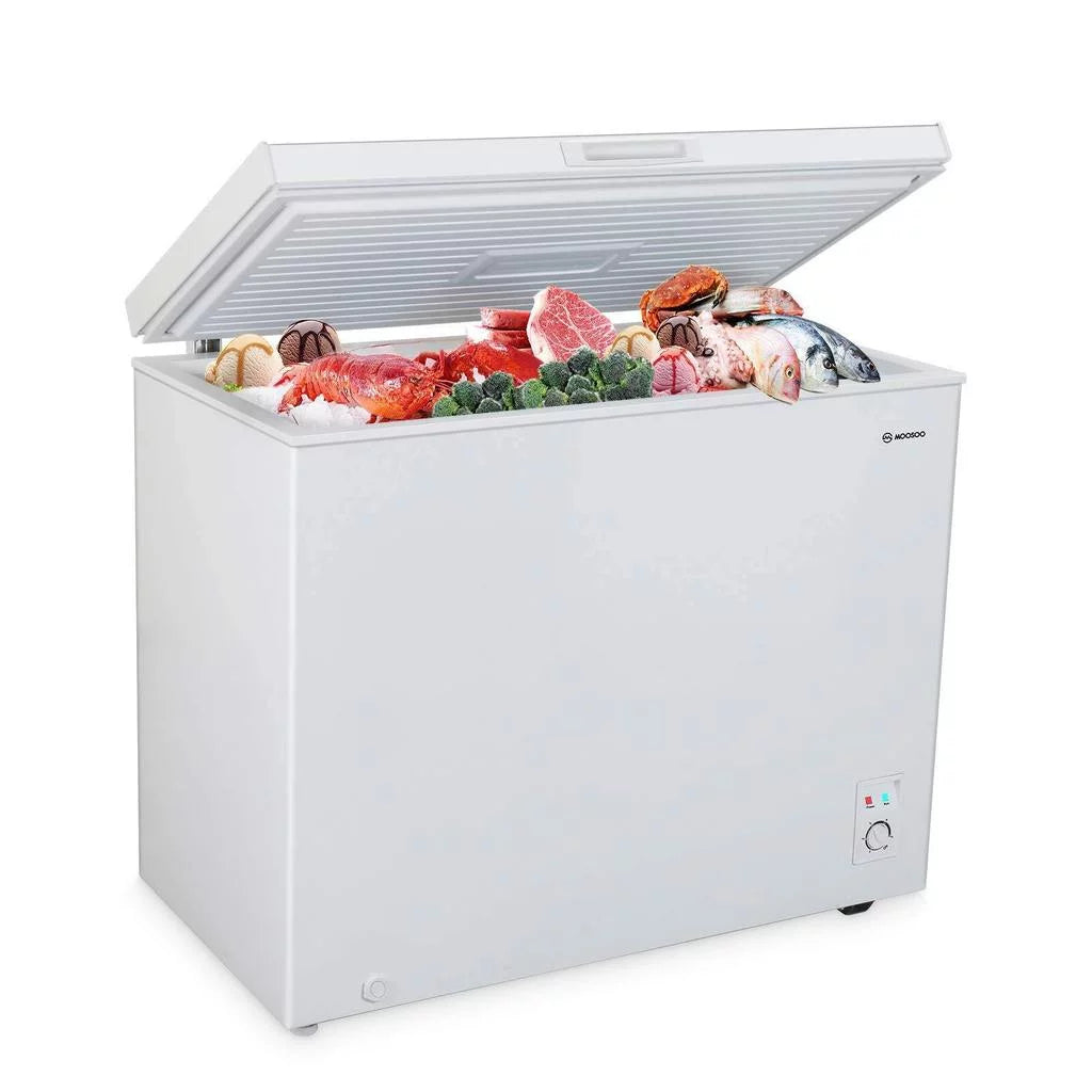 White 7.0 Cu ft Chest Freezer F1622
