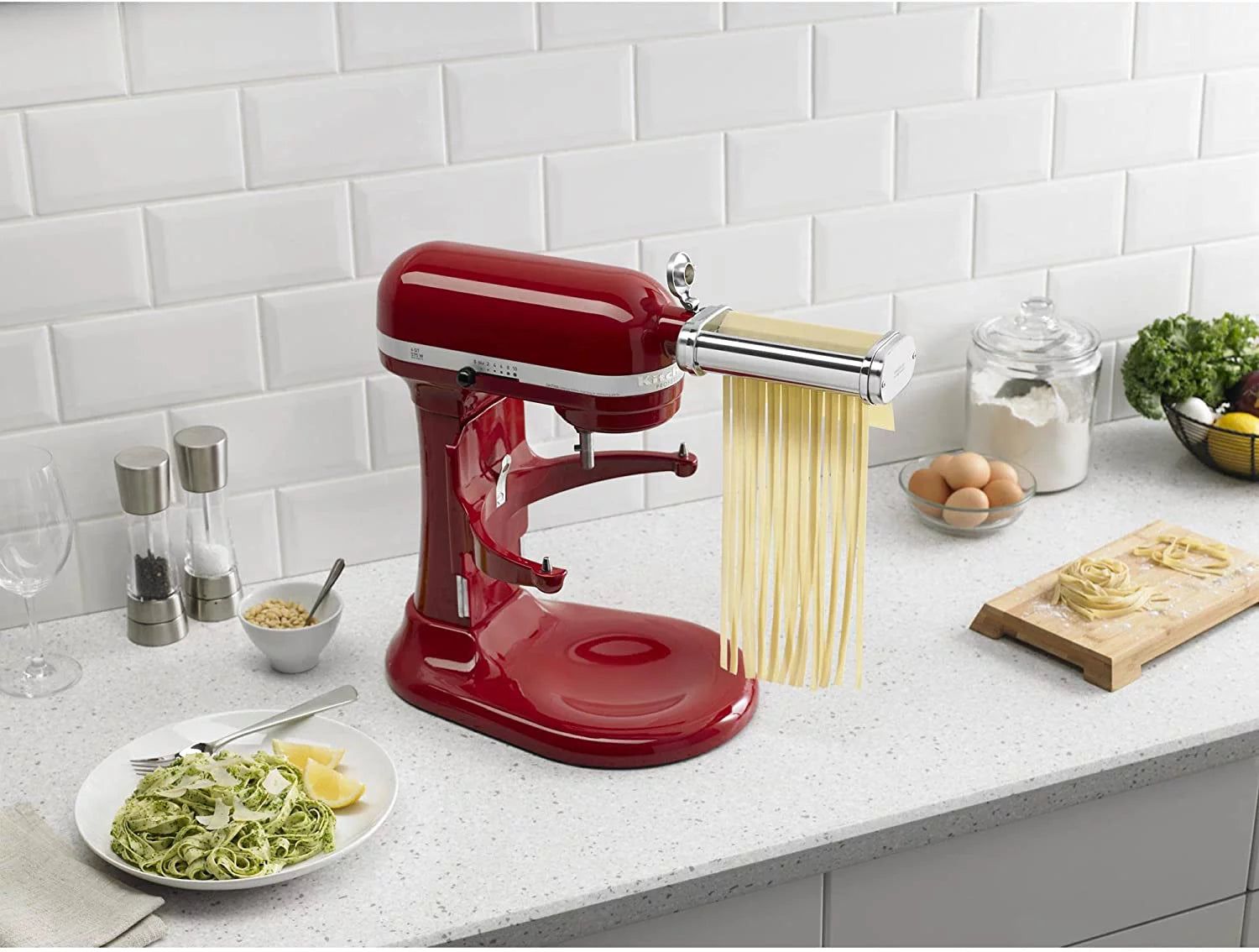 White Pasta Press Attachment with 6 Interchangeable Pasta Plates Y994