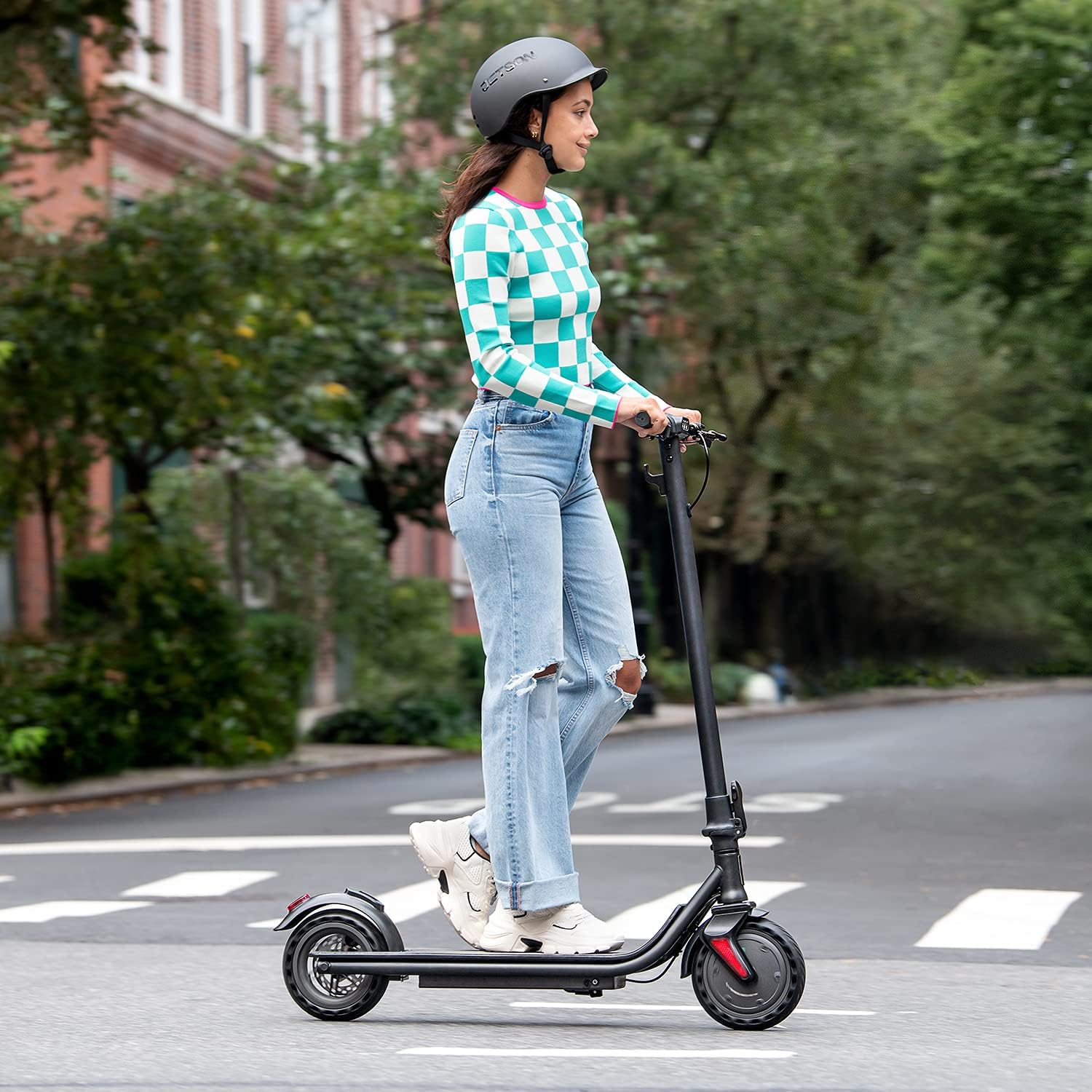 Electric Scooter, 15 miles per hour, 16 miles Max Range, 250-Watt Motor, Black Z6764