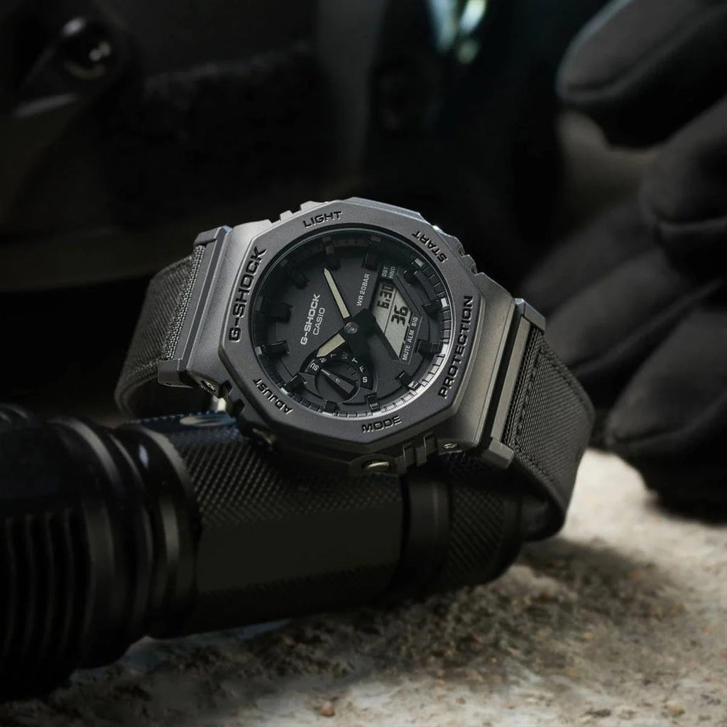 Black Carbon Watch Z555