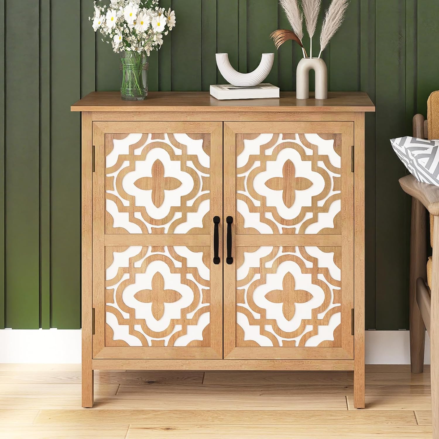 Hand-Carved Sideboard Buffet Cabinet with Doors and Shelf, Antique Brown U757