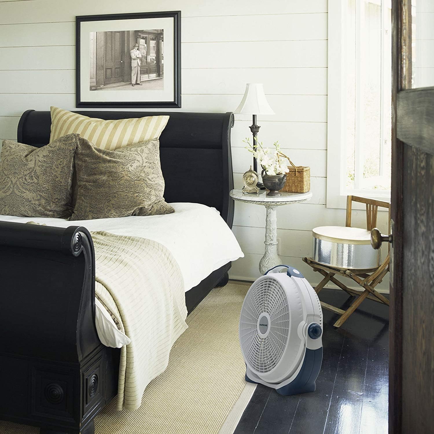 Black 20" Air Circulator W3814