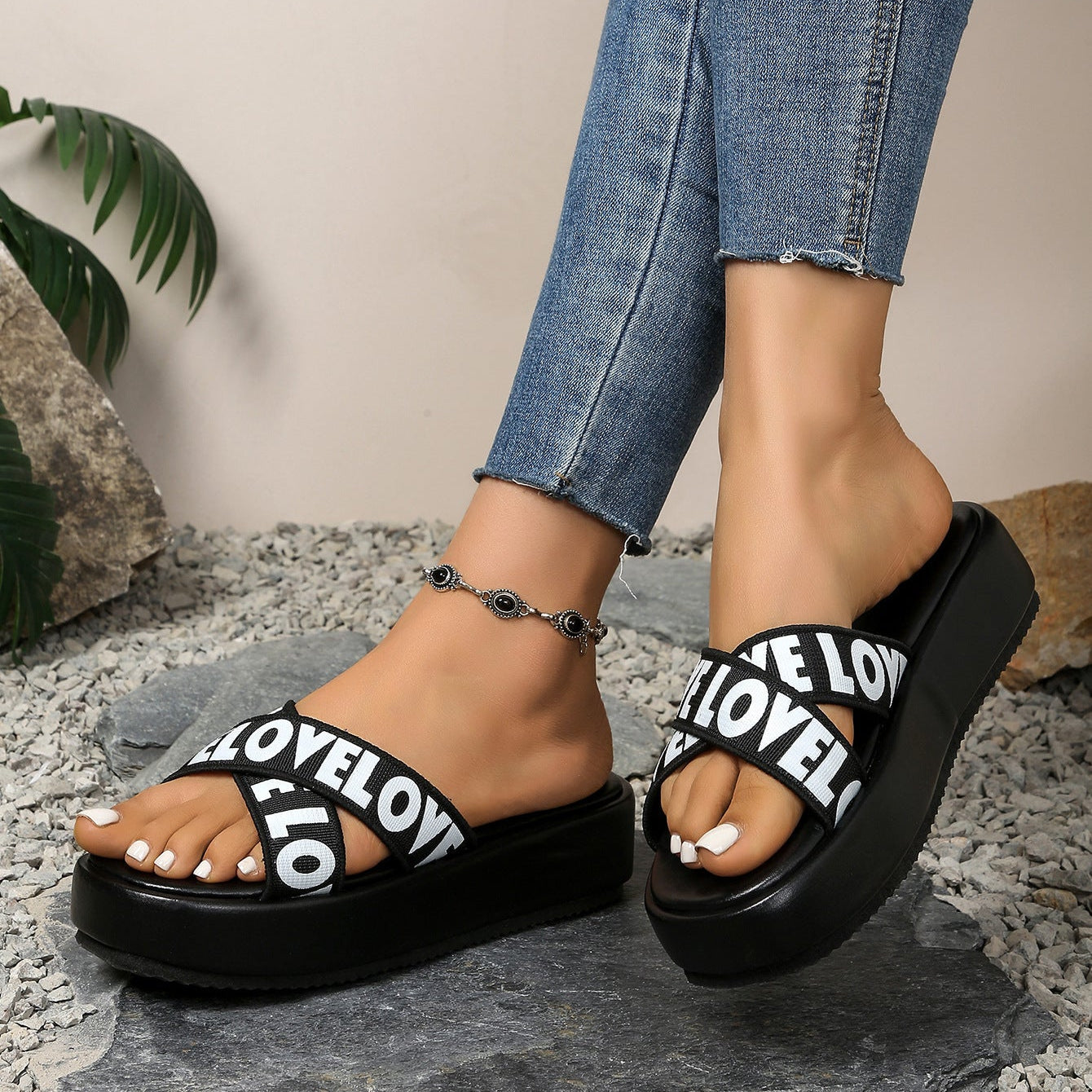 Women's LOVE Cross-Strap Platform Slide Sandals – Lightweight Casual Comfort Slippers