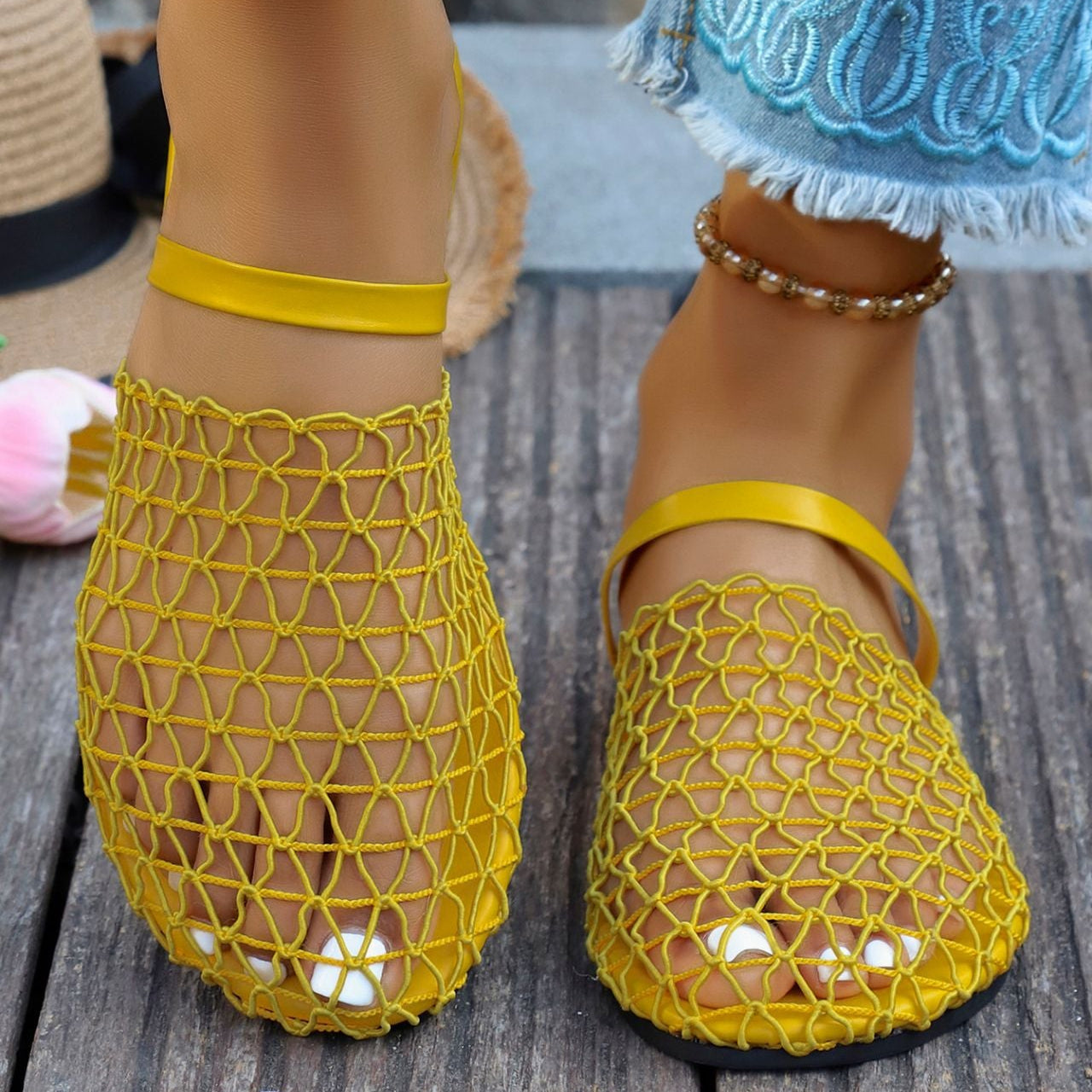 Women's Breathable Mesh Slingback Flat Sandals – Hollow Out Woven Comfort Slip-On Shoes