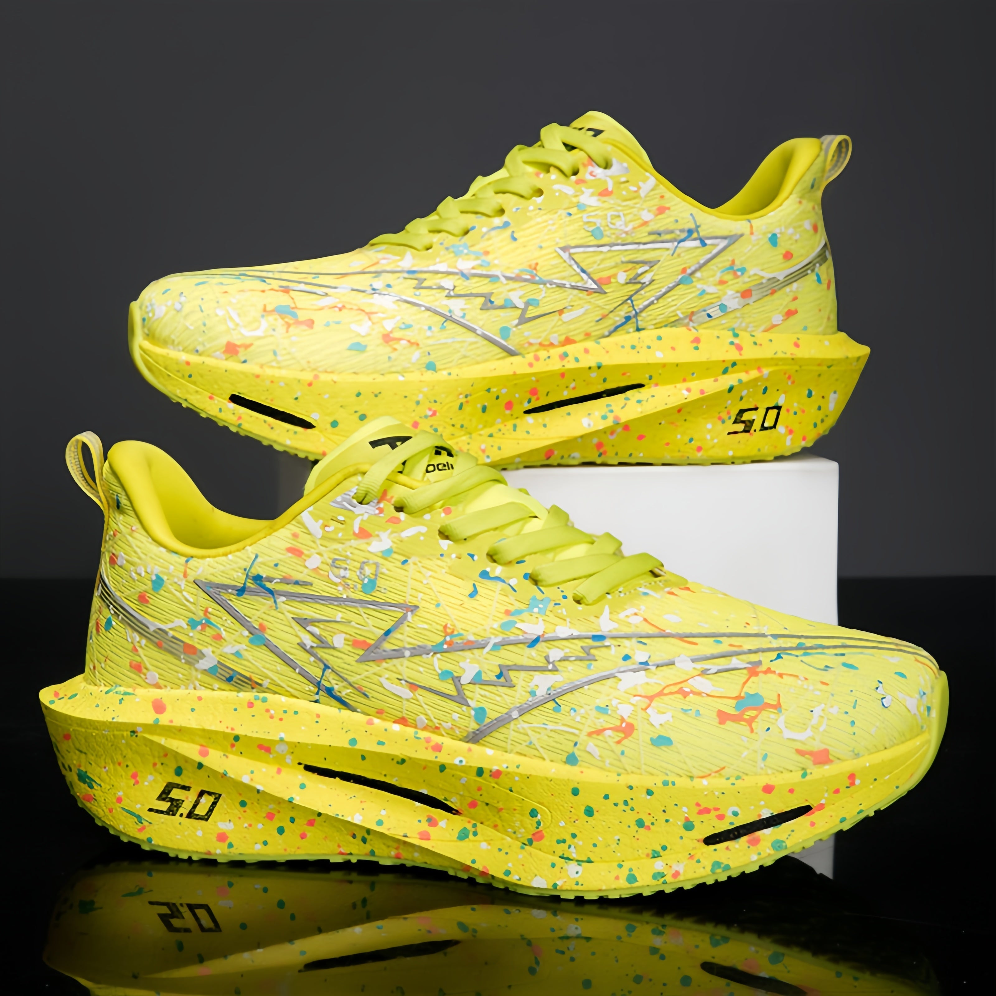 Women's Graffiti Lightning Chunky Platform Sneakers - Breathable Mesh Running Shoes