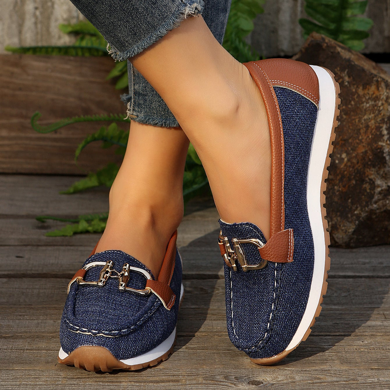 Women's Casual Loafers with Gold Buckle – Comfortable Platform Slip-On Shoes