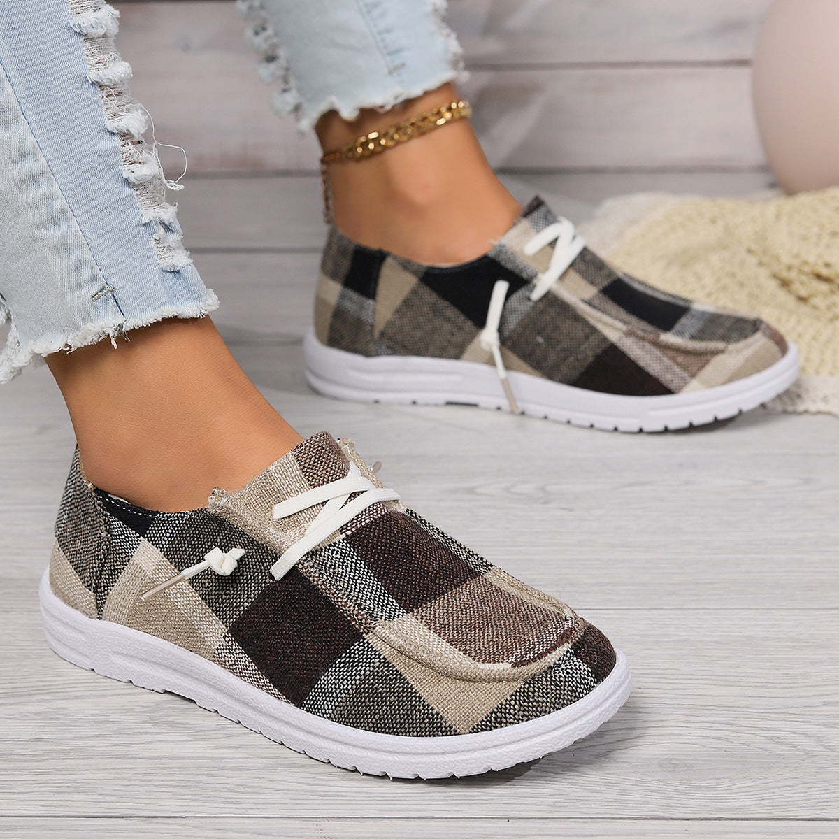 Plaid Canvas Slip-On Sneakers Women Casual Lace-Up Comfort Shoes