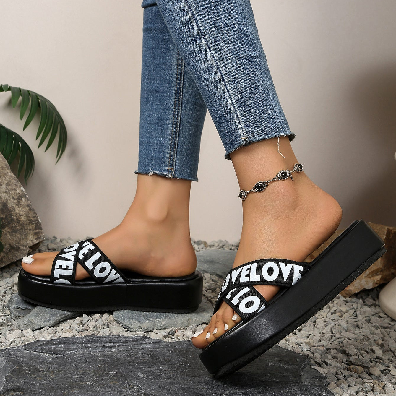 Women's LOVE Cross-Strap Platform Slide Sandals – Lightweight Casual Comfort Slippers