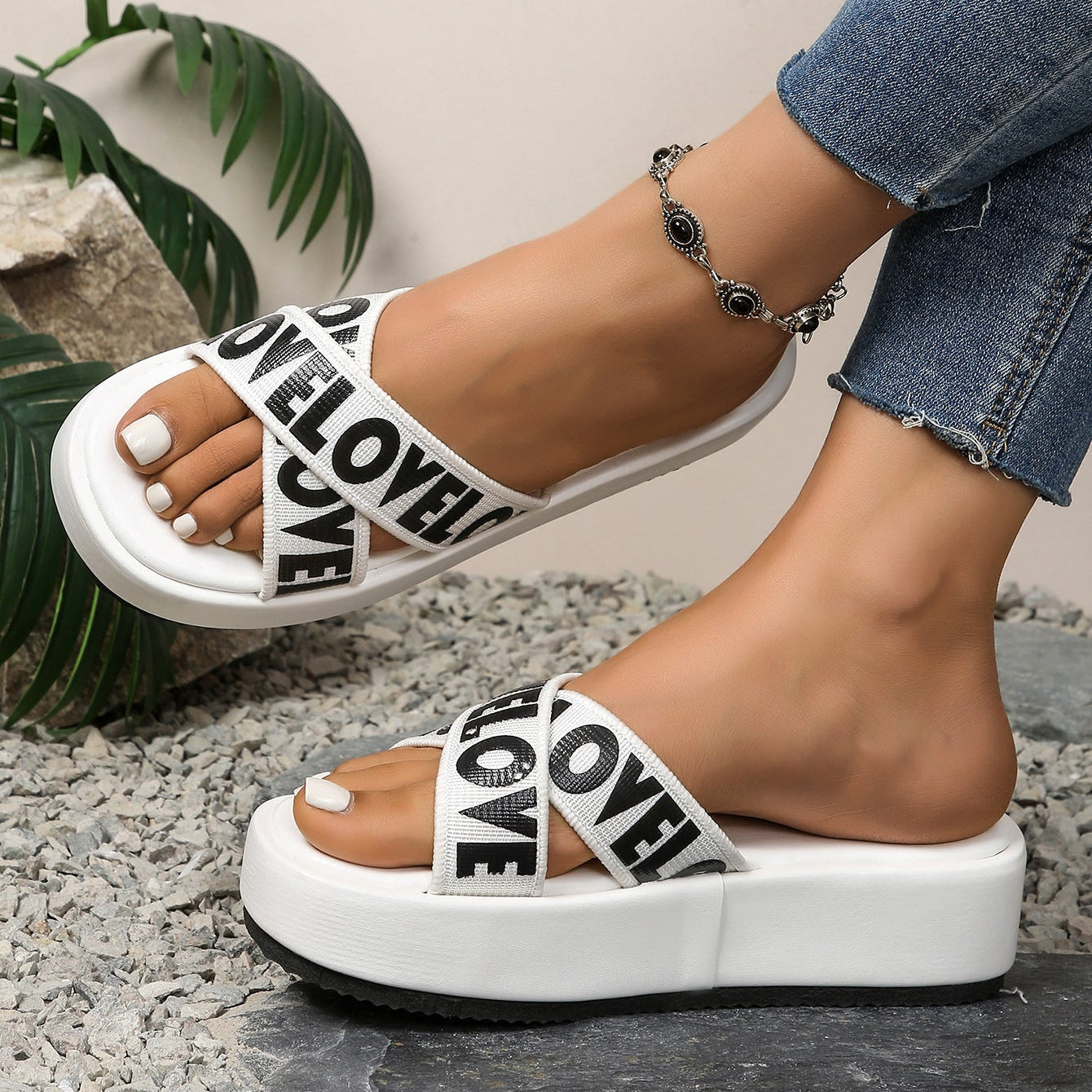 Women's LOVE Cross-Strap Platform Slide Sandals – Lightweight Casual Comfort Slippers