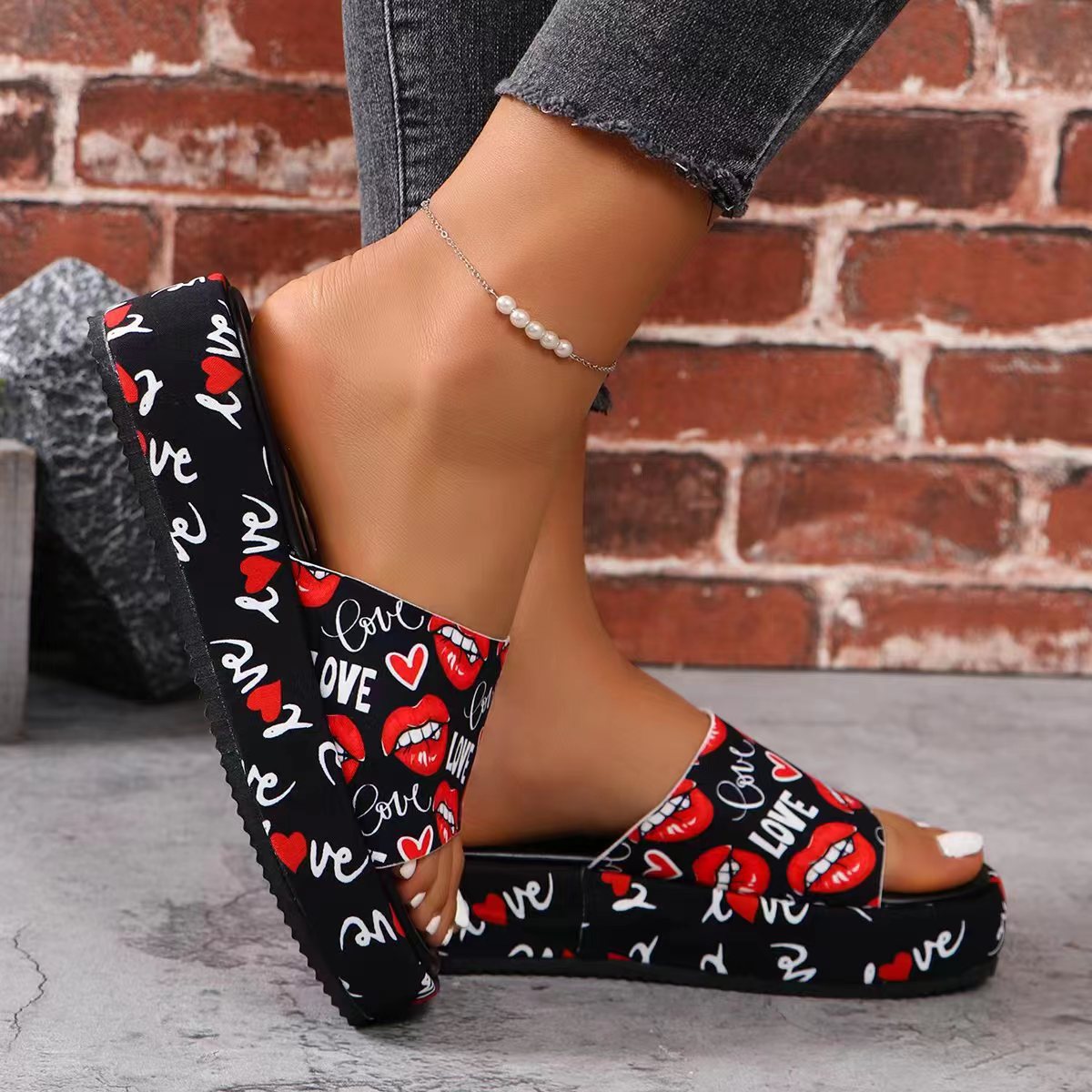 Women's Butterfly Platform Slide Sandals Thick Sole Comfort Slippers