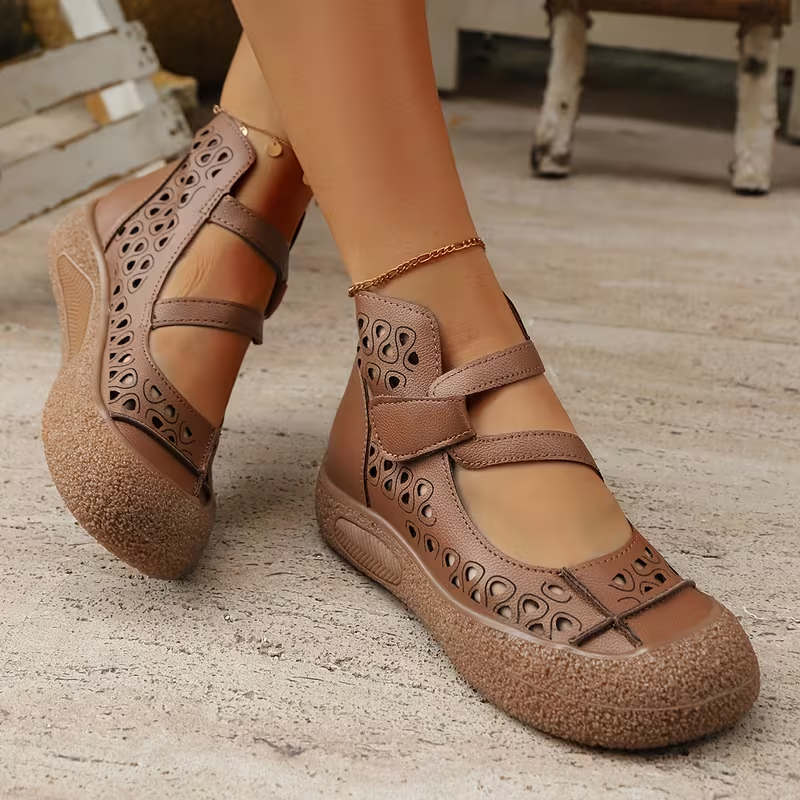 Women Retro Leather Cutout Mary Jane Shoes - Comfortable Breathable Wedge Sandals